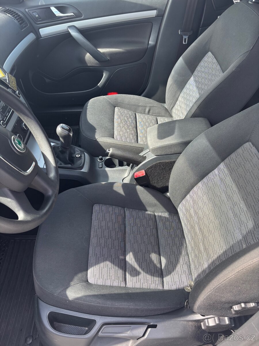 Škoda Octavia 1.6 TDI - 9