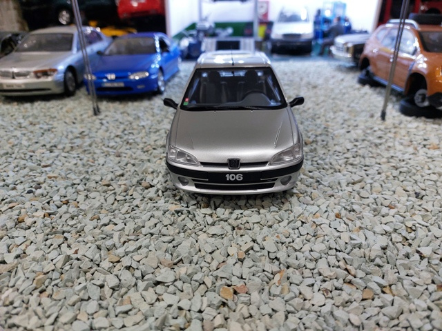 model auta Peugeot 106 Quiksilver Otto mobile 1:18 - 9