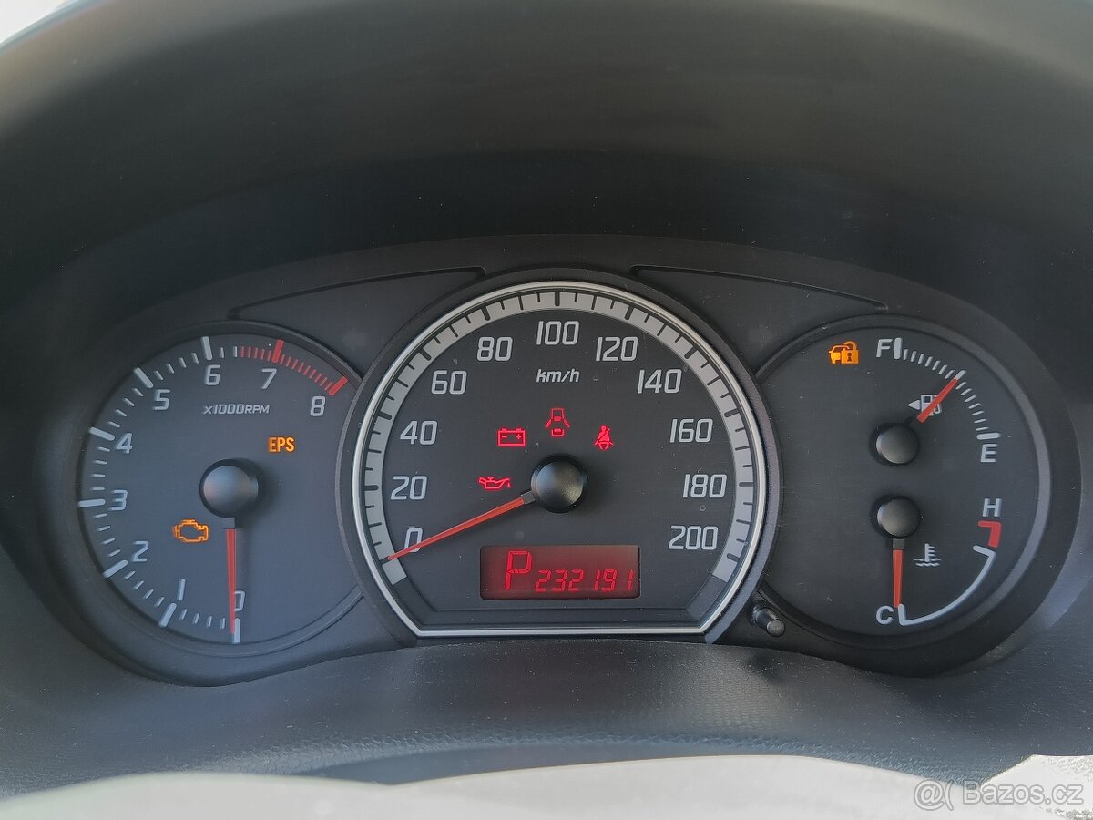 Suzuki Swift 1.5i 102PS A/T Comfort - koroze - 9