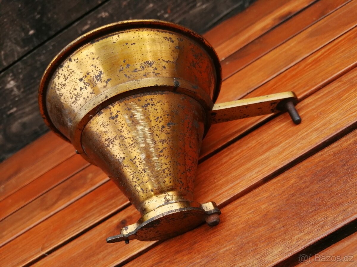 Starožitná násypka - 9