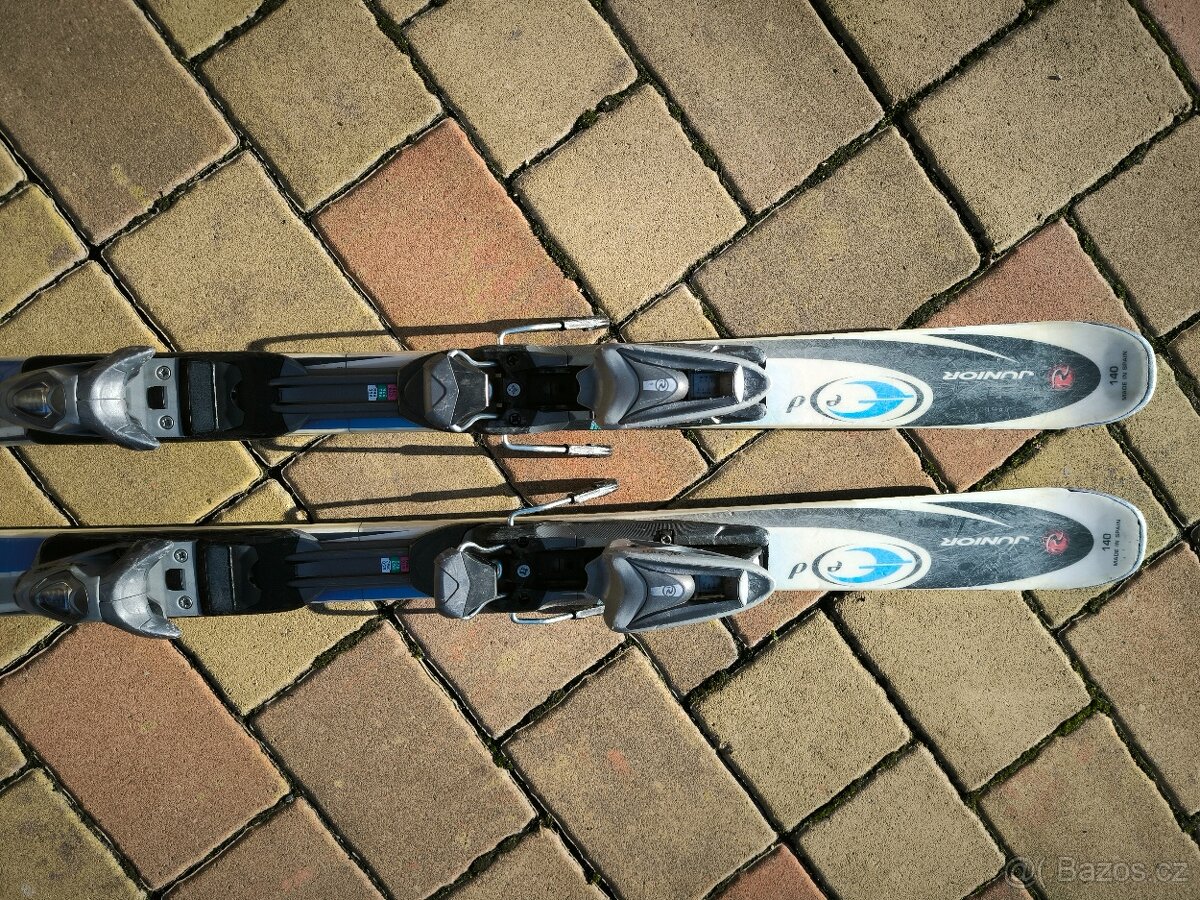 Dětské sjezdové lyže 140 cm, Rossignol - 9