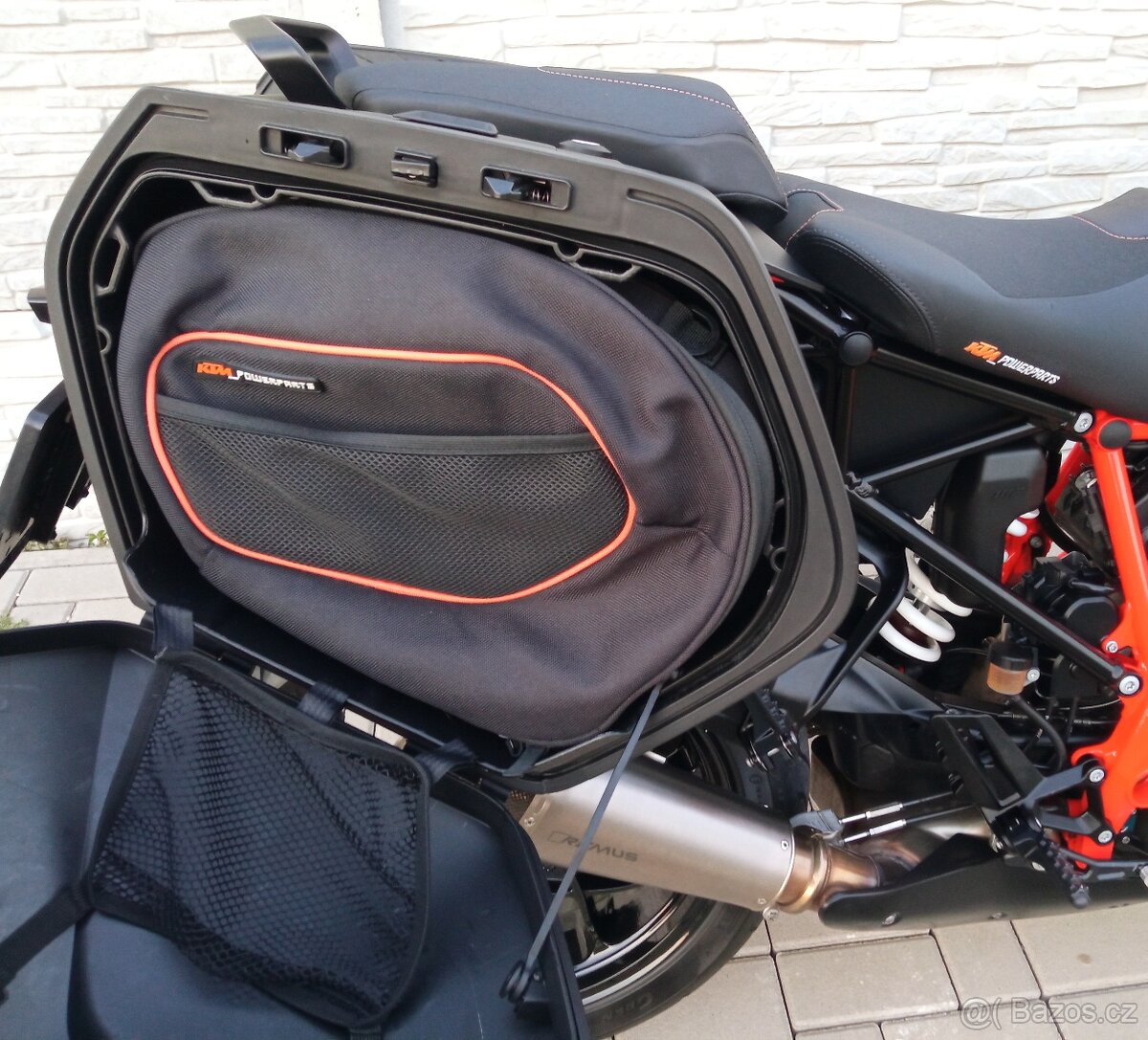KTM 1290 SUPER DUKE GT - 9