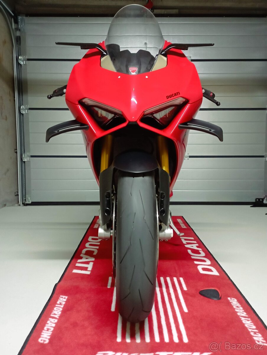 Ducati Panigale V4S stav novej motorky 3700 km - 9