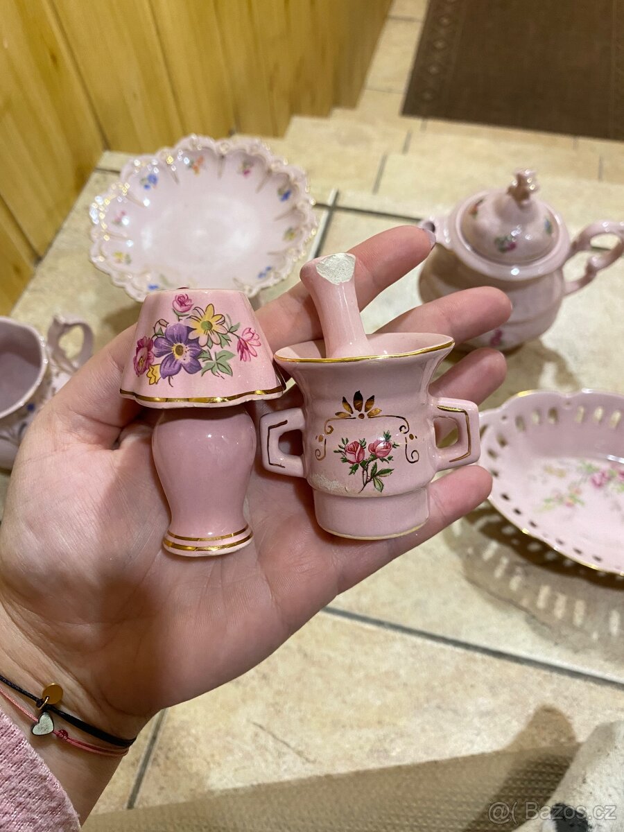 Porcelánový set - 9