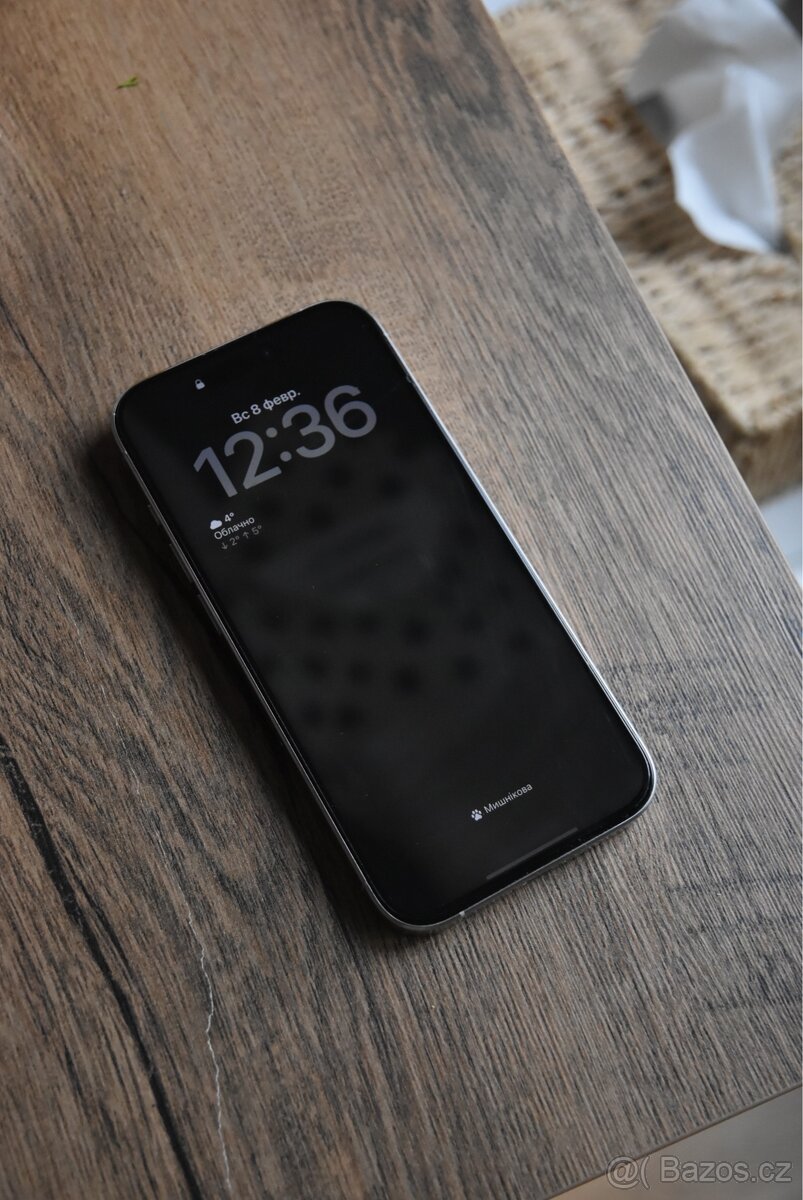 iPhone 15 Pro 256GB v barvě Natural Titanium. - 9