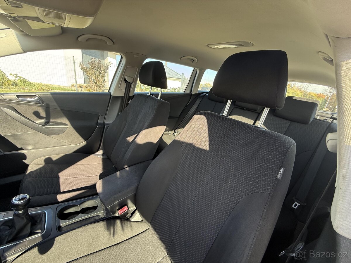 VW Passat B6 1.9tdi 77Kw r.2008 - 9