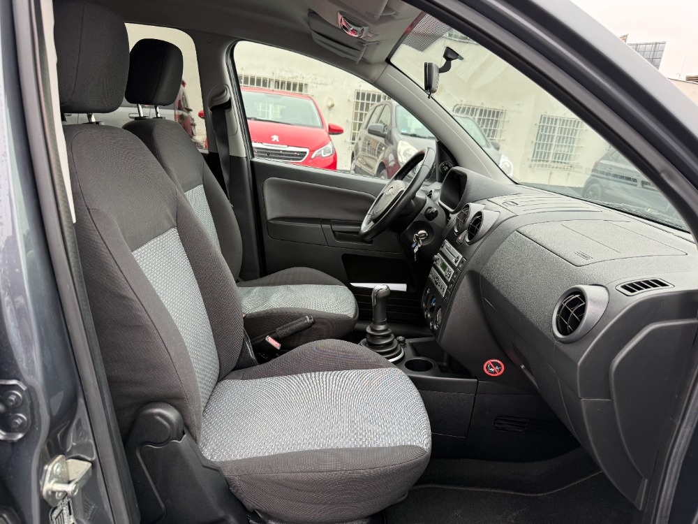 Ford Fusion 1.6i 74Kw Plus - 9