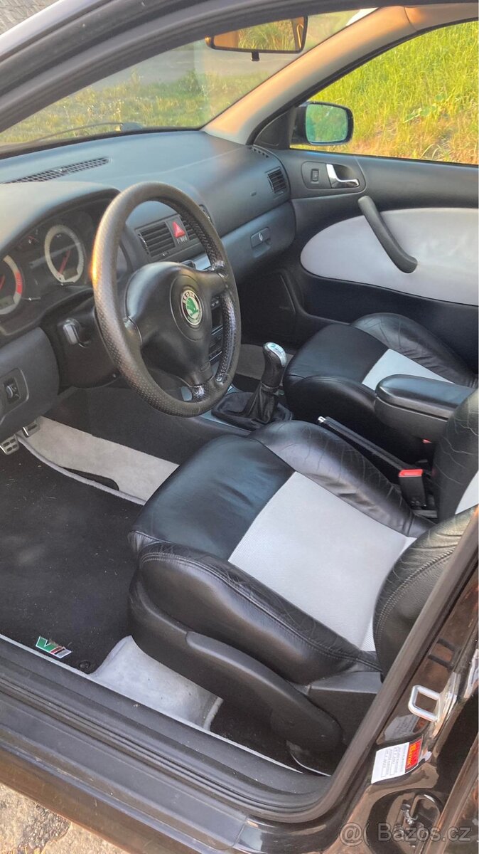 Octavia 1.8T RS - 9