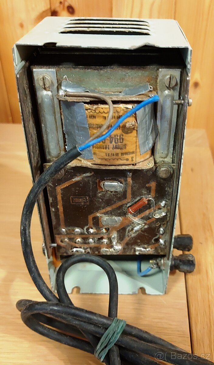 Síťový transformátor s usměrňovačem - 9