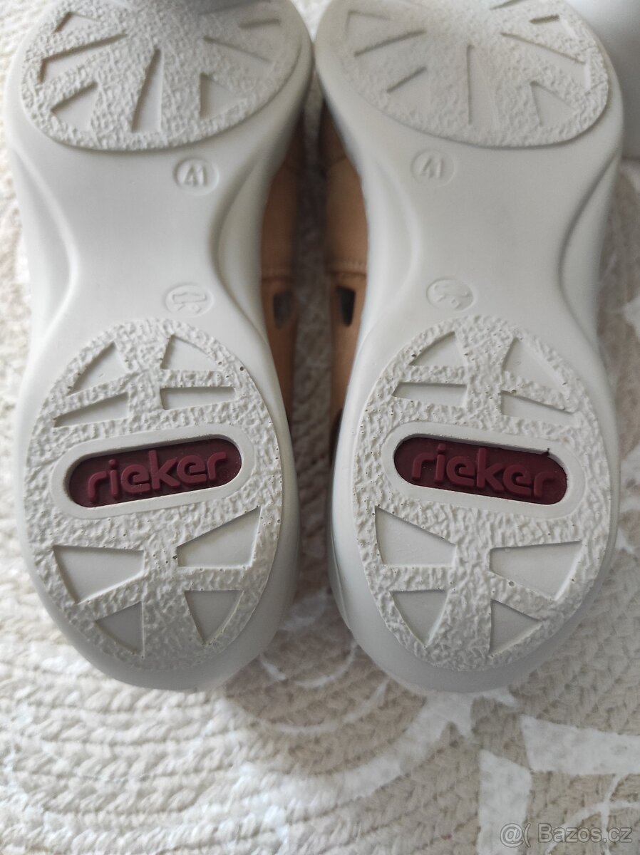 Polobotky zn. Rieker vel. 41 - 9