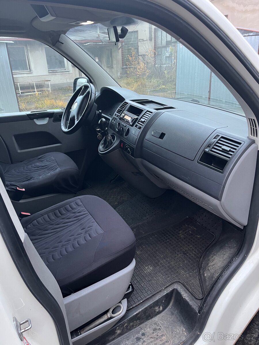 VW Transporter T5 1.9 tdi 77kw - 9