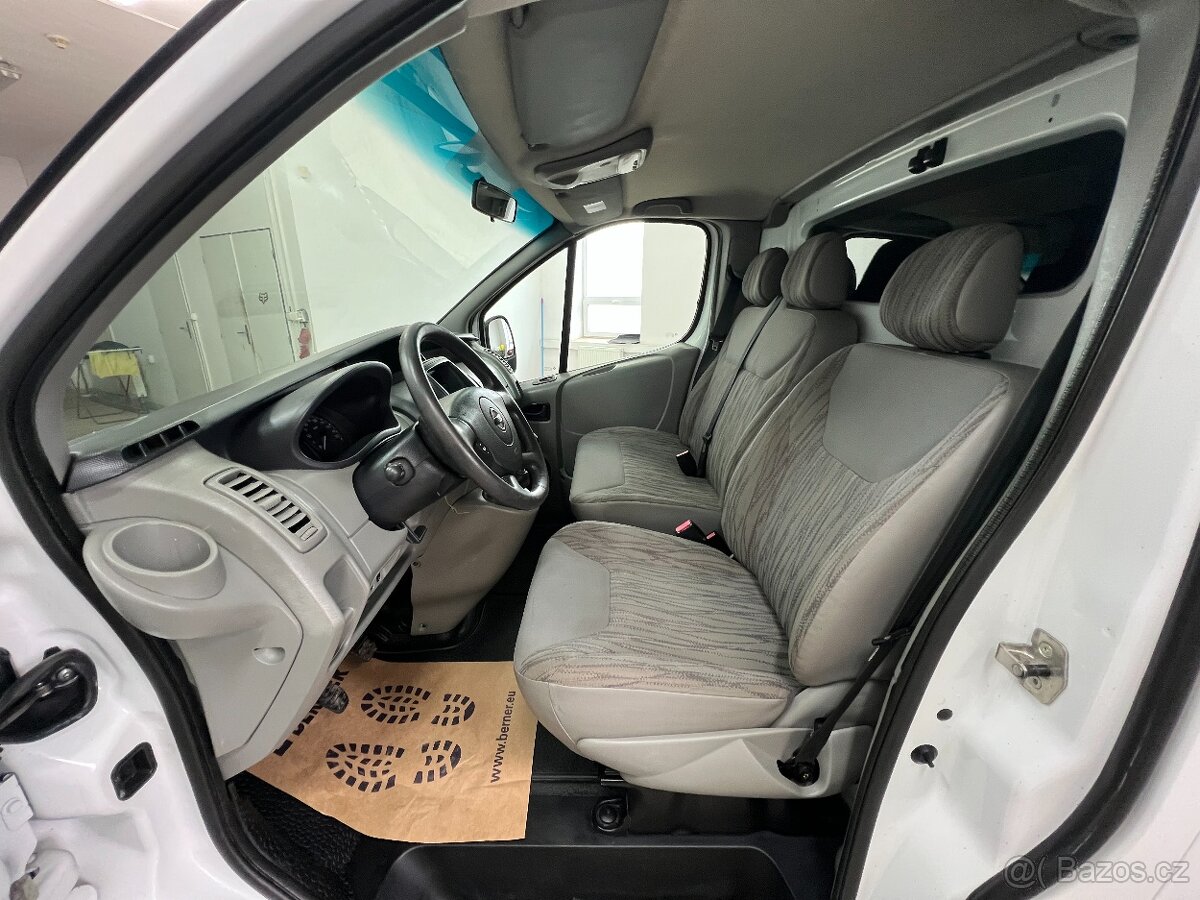 Nissan Primastar 2.0dCi 84kw KLIMA TEMPOMAT RENAULT TRAFIC - 9