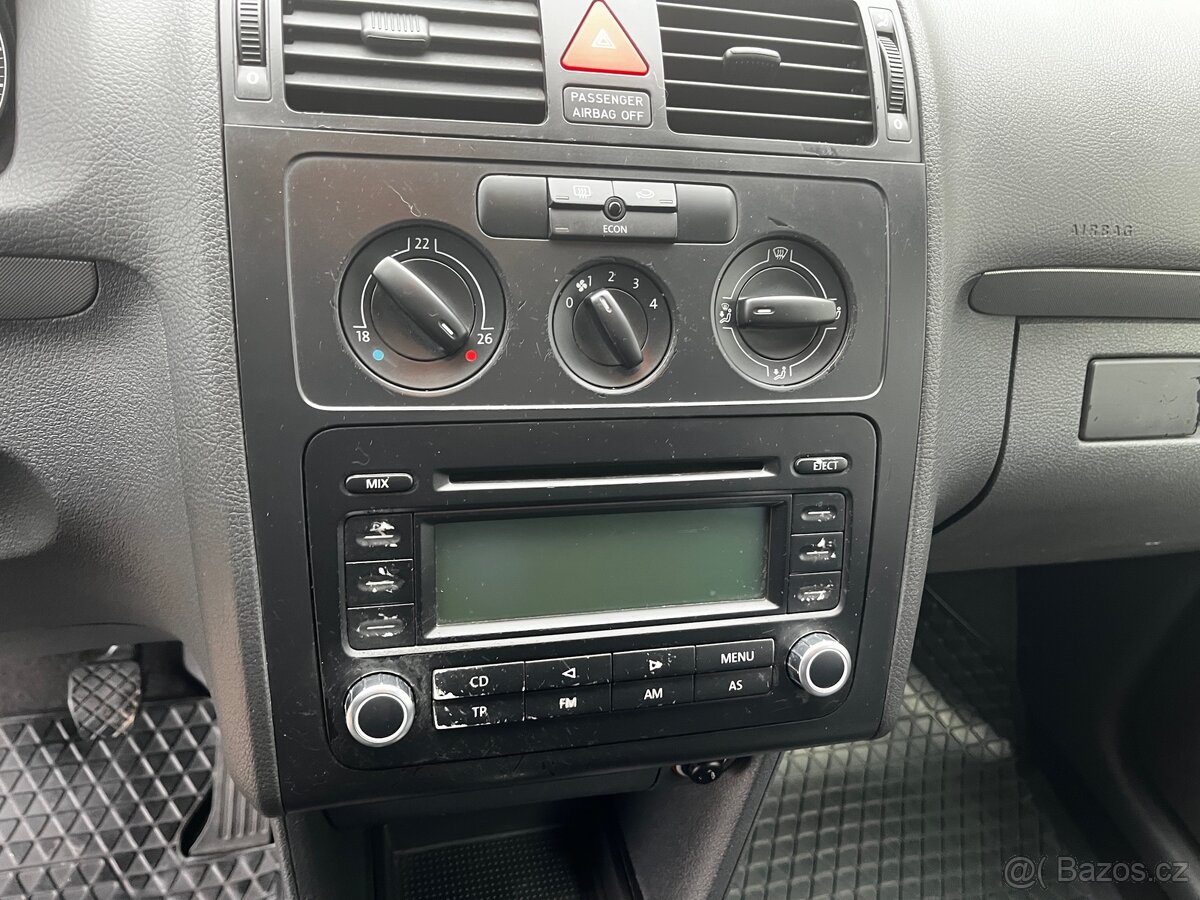 Volkswagen Touran 1,9TDi 7 míst 77kW - 9