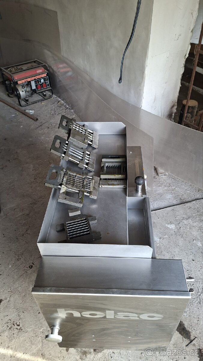 Holac – profesionální kostkovačka masa - 9