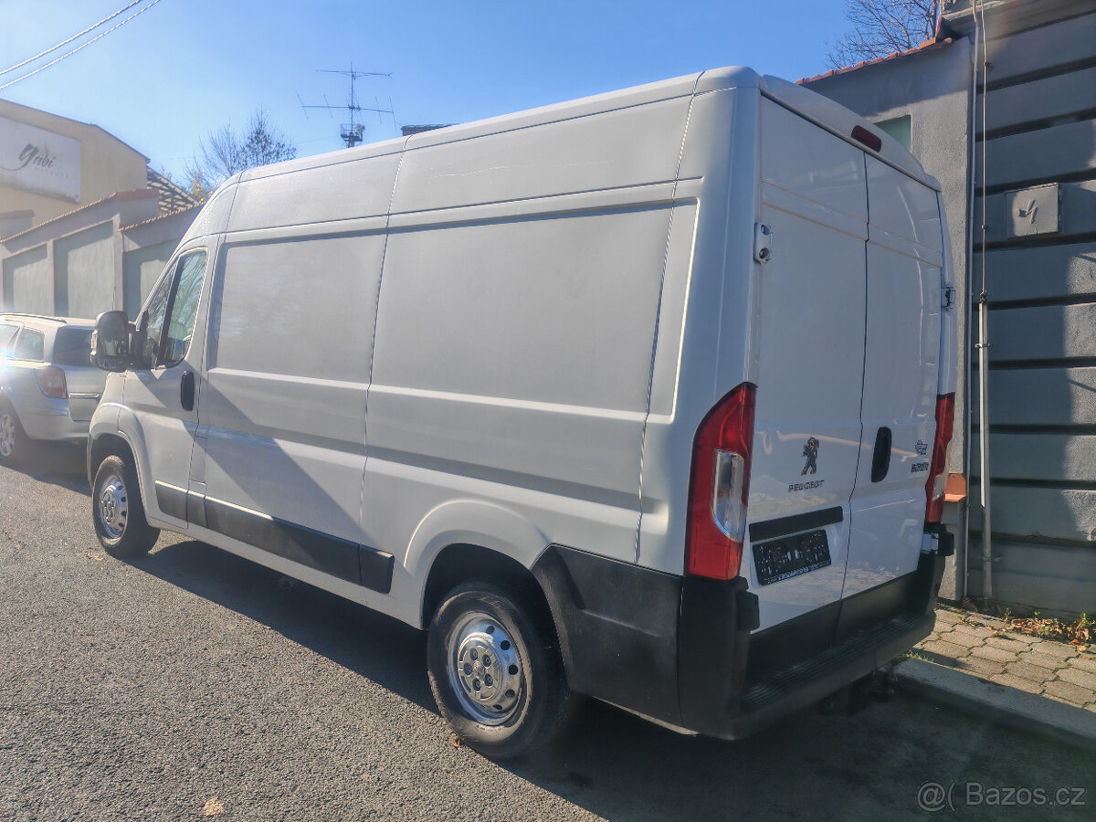 Peugeot Boxer 2.0 HDI 96Kw 2019 Luxusní stav TZ 2,5t 3 mista - 9