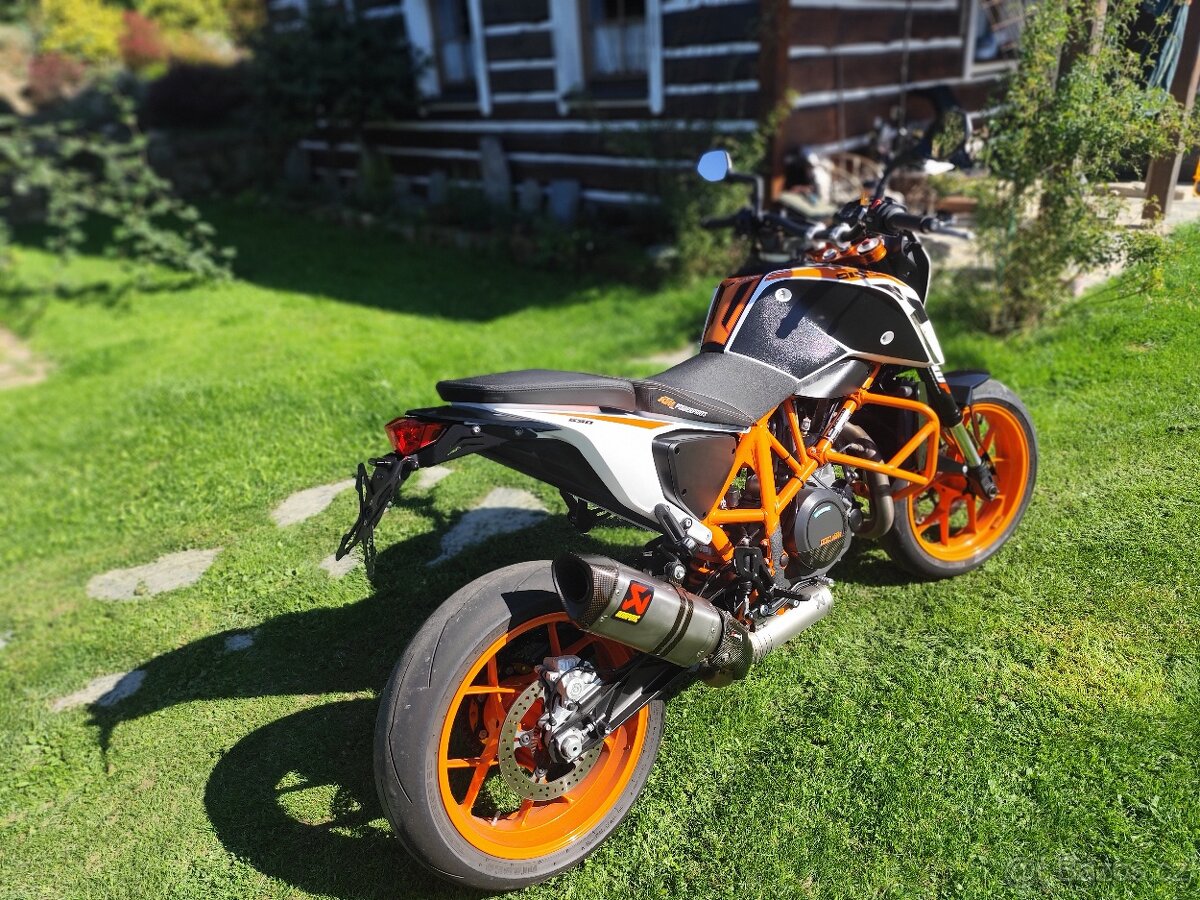 KTM 690 DUKE R - 9