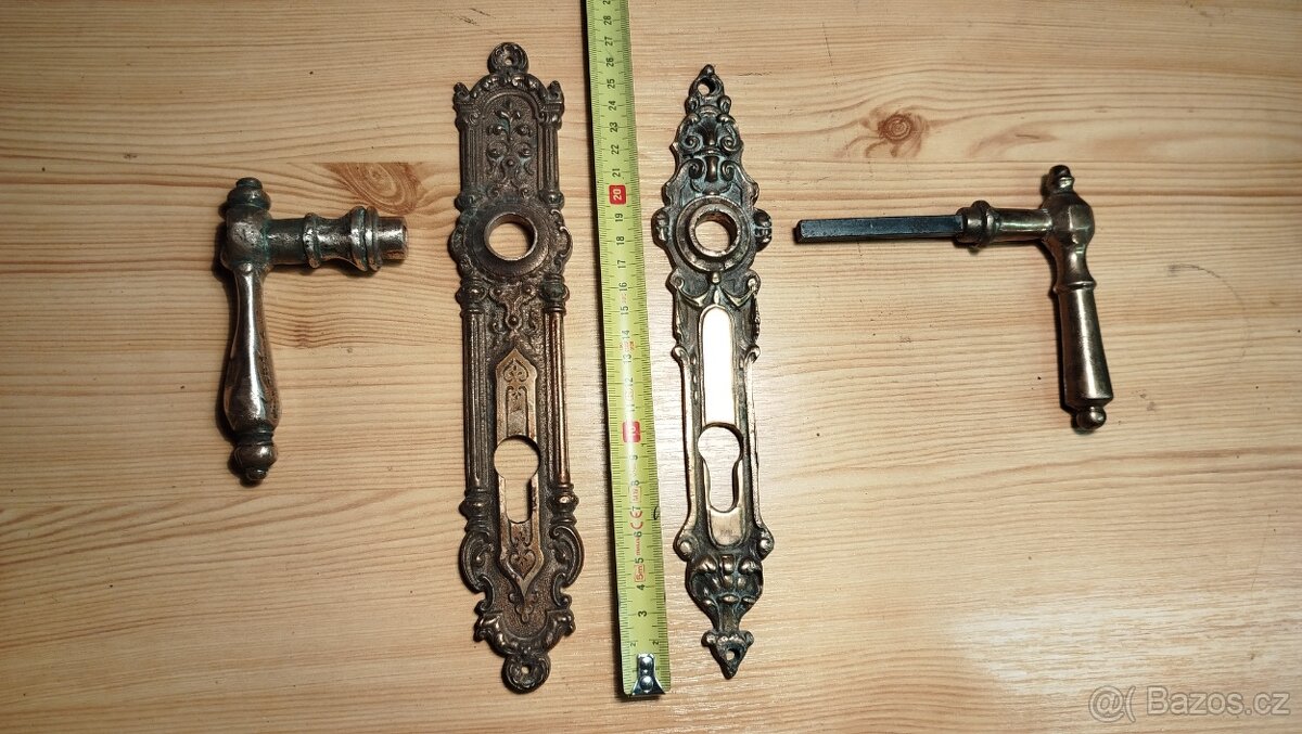 Mosazné kování - 9