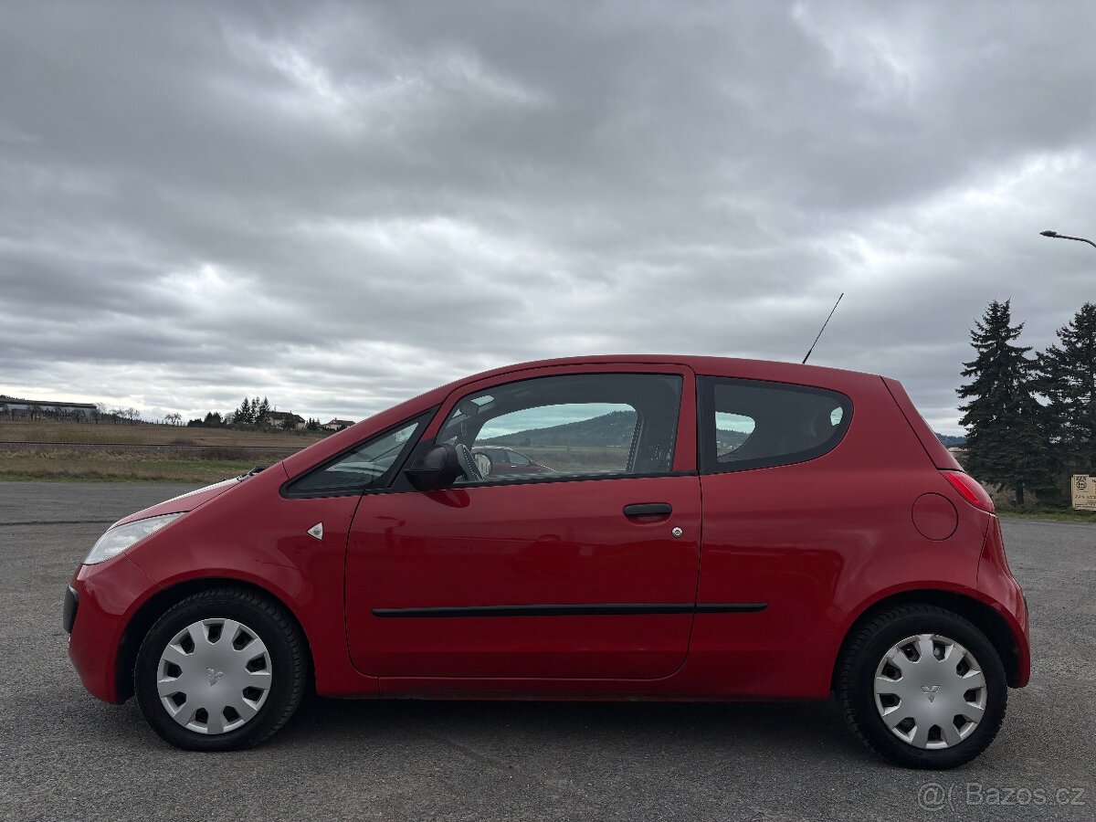 Mitsubishi Colt 1.1i - 9