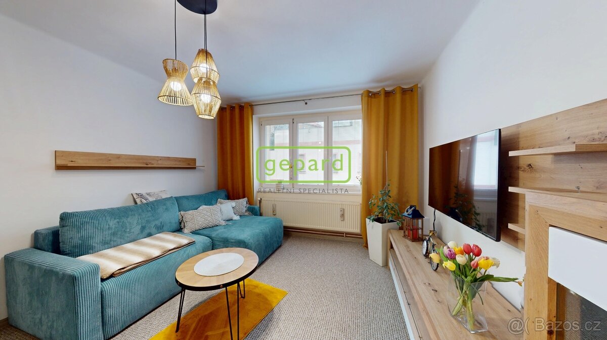 Byt 2+1 v okresním městě Teplice - 9