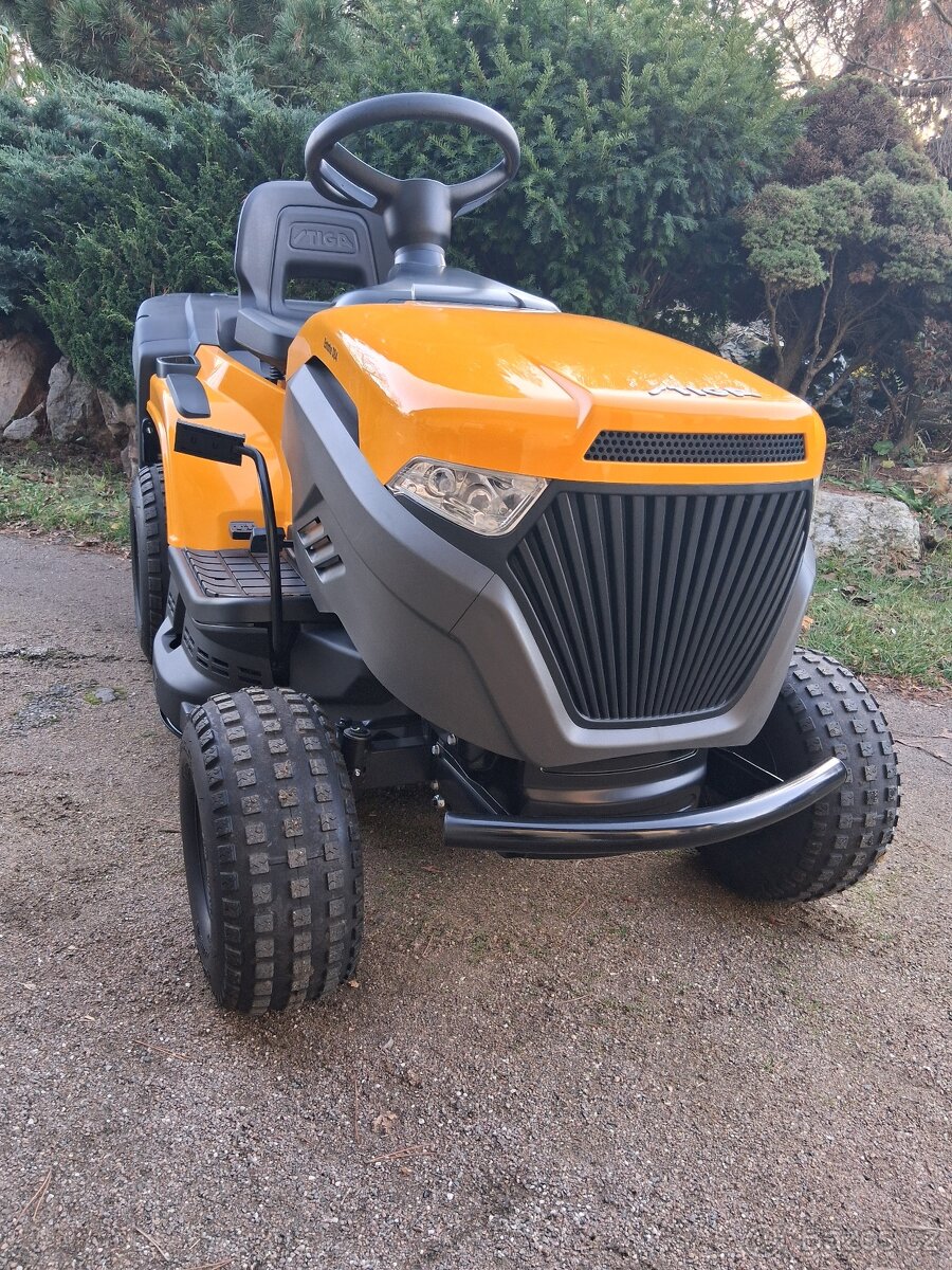 Zahradni traktor STIGA Estate 384 - 9