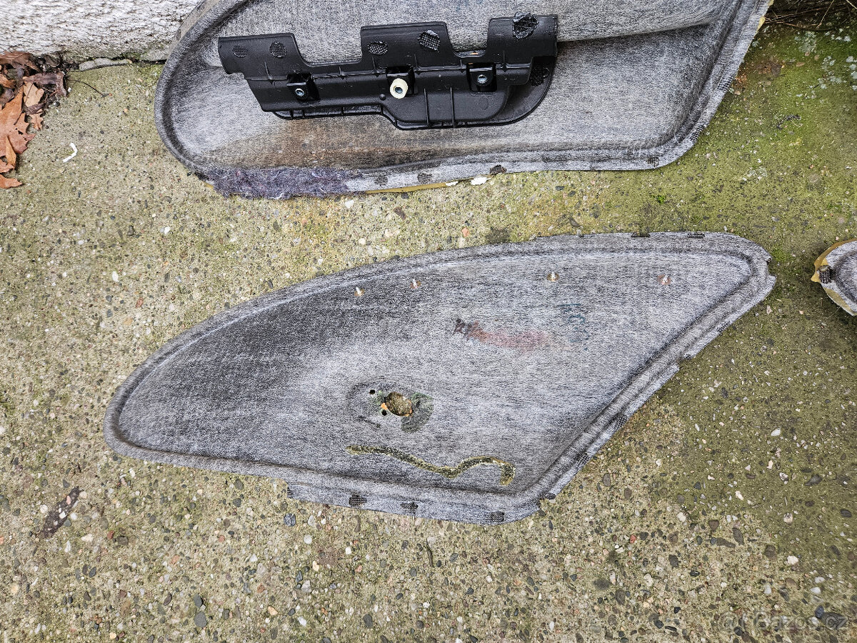 Škoda Octavia 1 L&K kůže tapce střed tapec - 9