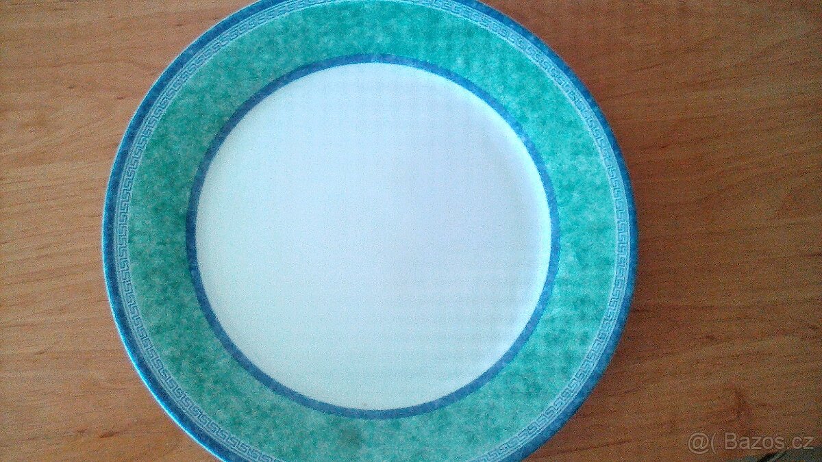 Retro porcelánové soupravy-jídelní, kávové (čajové) - 9