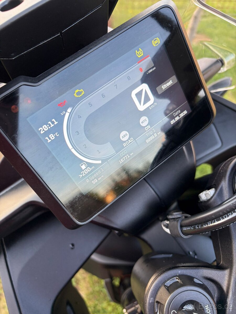 Prodám Ktm 890 adventure - 9