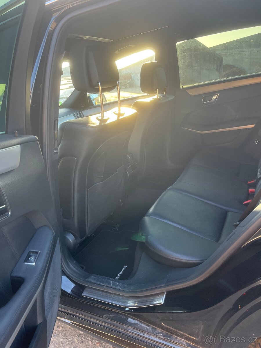 Mercedes-Benz E300 cdi AMG paket - 9