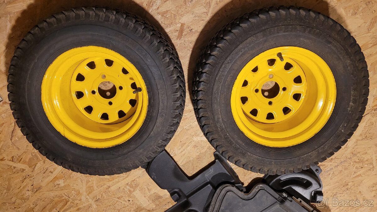 Zahradní traktor, rider John Deere Z540R - 9