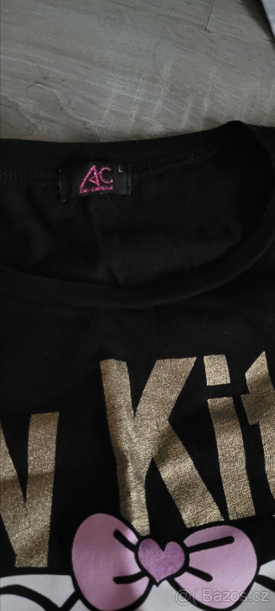 Set triček obecně cca vel.S - 9