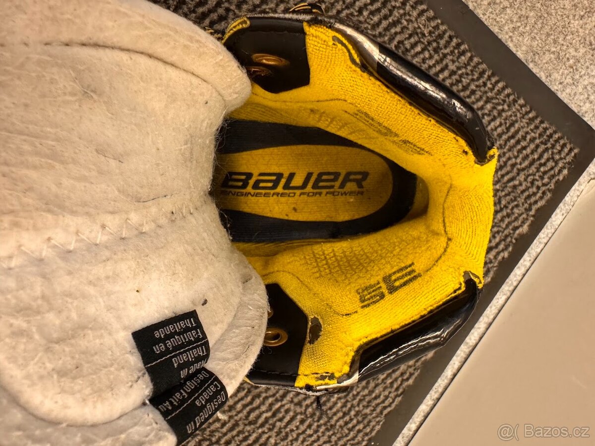 BRANKÁŘSKÉ BRUSLE BAUER SUPREME 3S PRO vel. 39/5 EE - 9