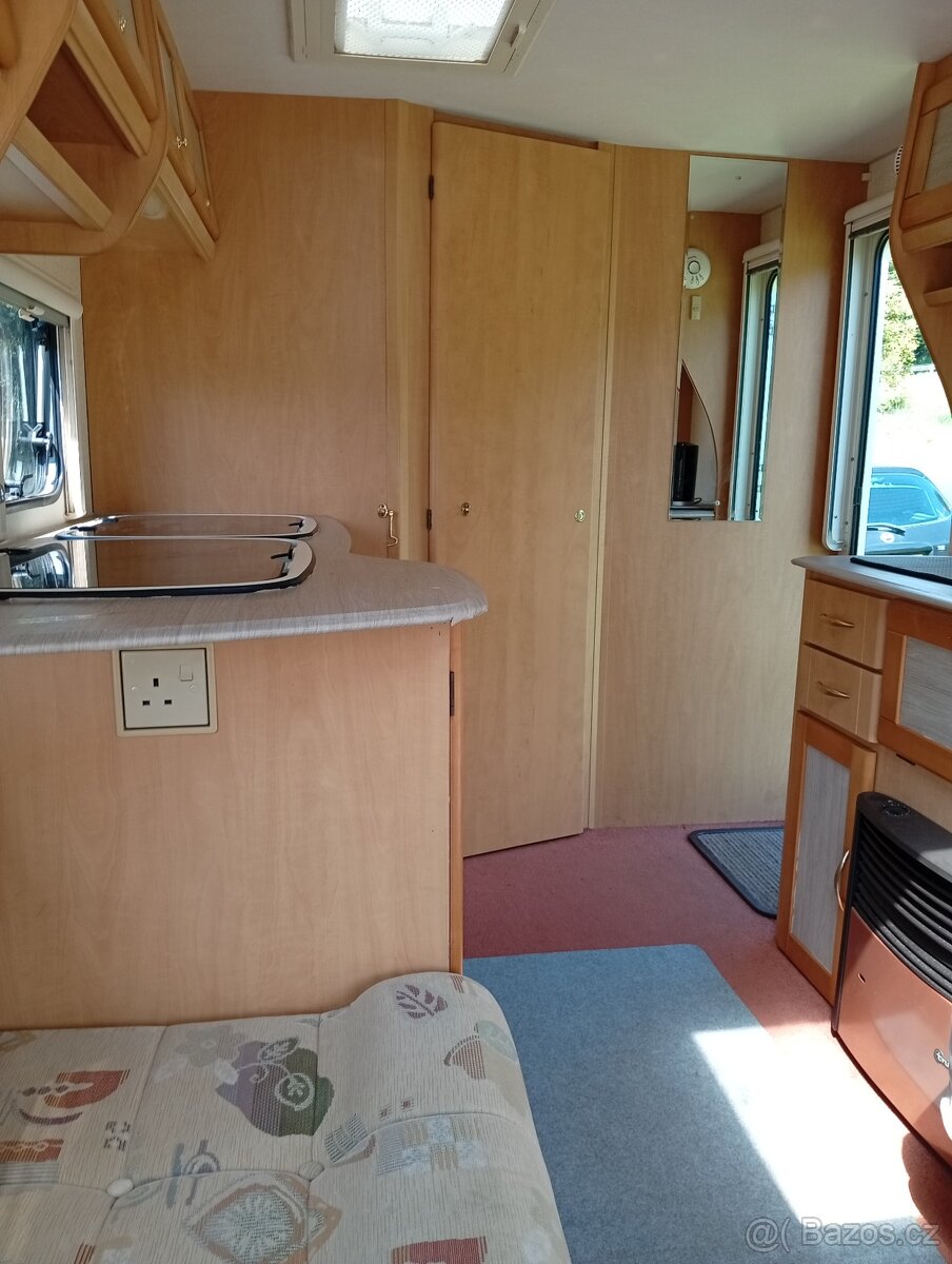 KARAVAN Bailey RANGER ZIMNÍ SLEVA pro 2 nebo 4 osoby AKCE - 9