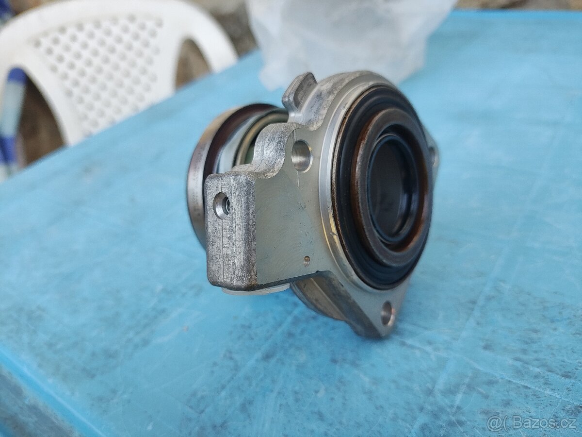 Opel Insignia - spojkove lozisko - 9