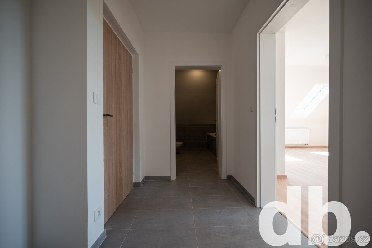 Prodej bytu 2+kk 60 m², Karlovy Vary - Hůrky, ev.č. 01679 - 9
