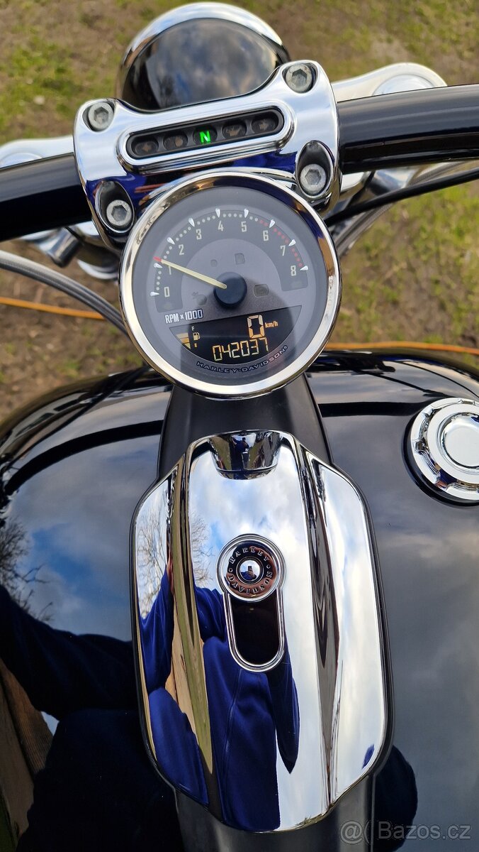 HARLEY-DAVIDSON FXSB BREAKOUT 2014 - 9