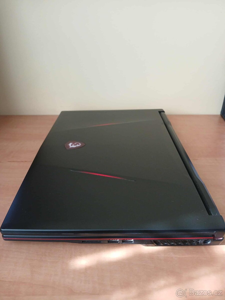 Msi Gl 73 8 Se - 9