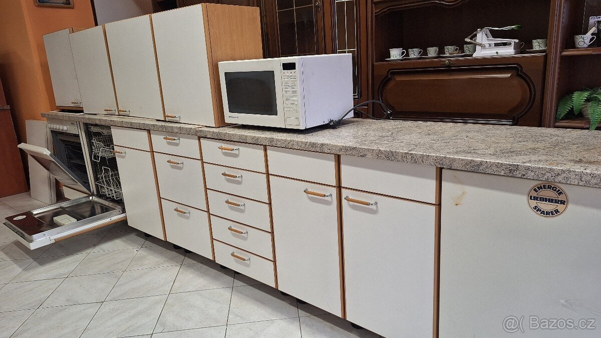 Kuchyňská linka německé výroby - 9