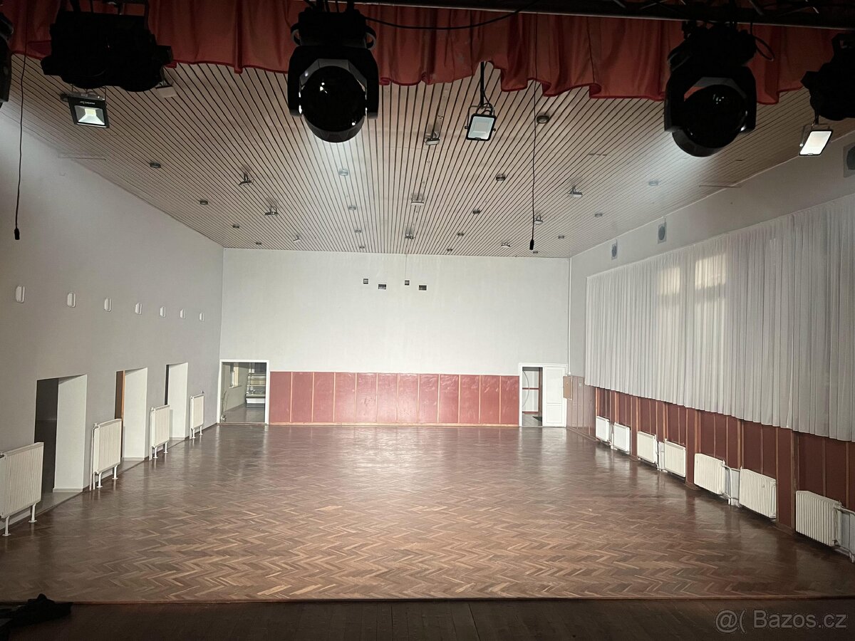 Led wash 19x15w rotačná hlava SHEHDS - 9