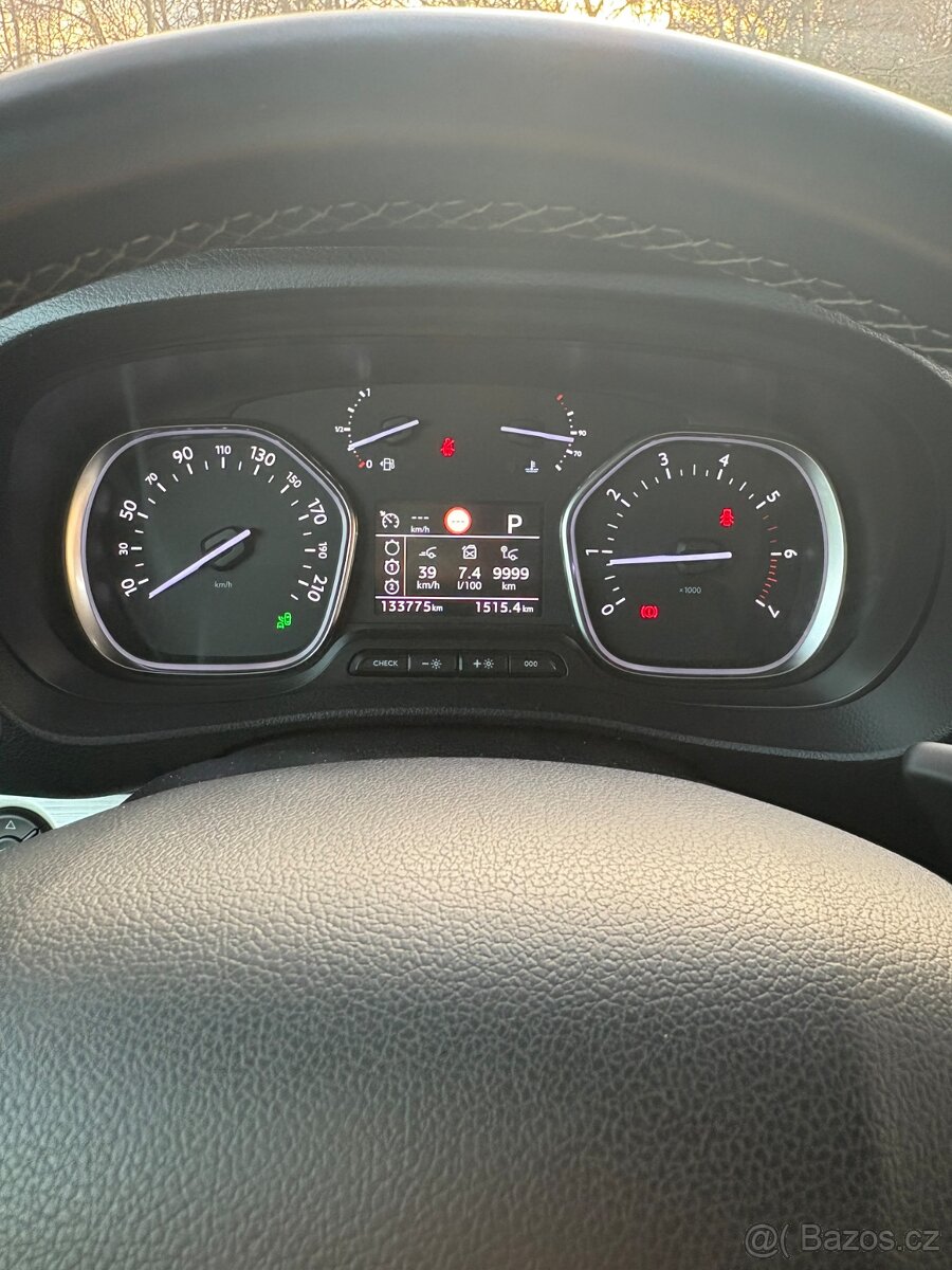 Peugeot Traveller 2.0 hdi 2017 - 9