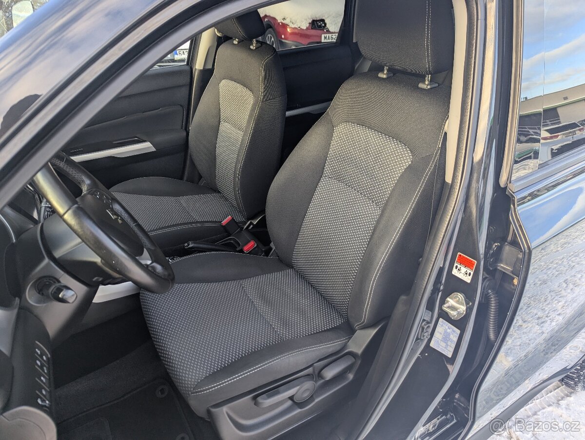 Suzuki Vitara, 1.6 AllGrip 4x4, 1. maj., CZ - 9
