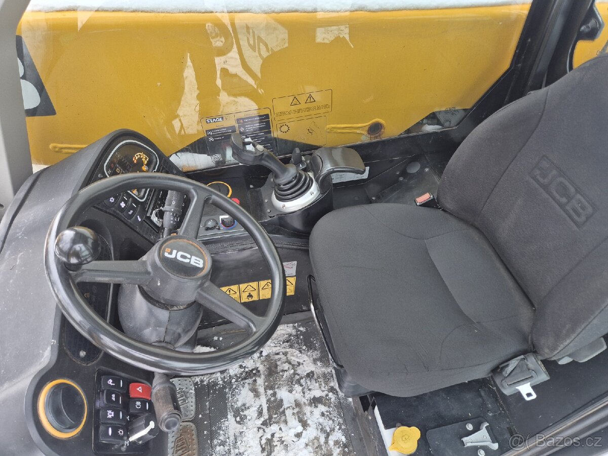 JCB 525-60 AGRI PLUS - 9