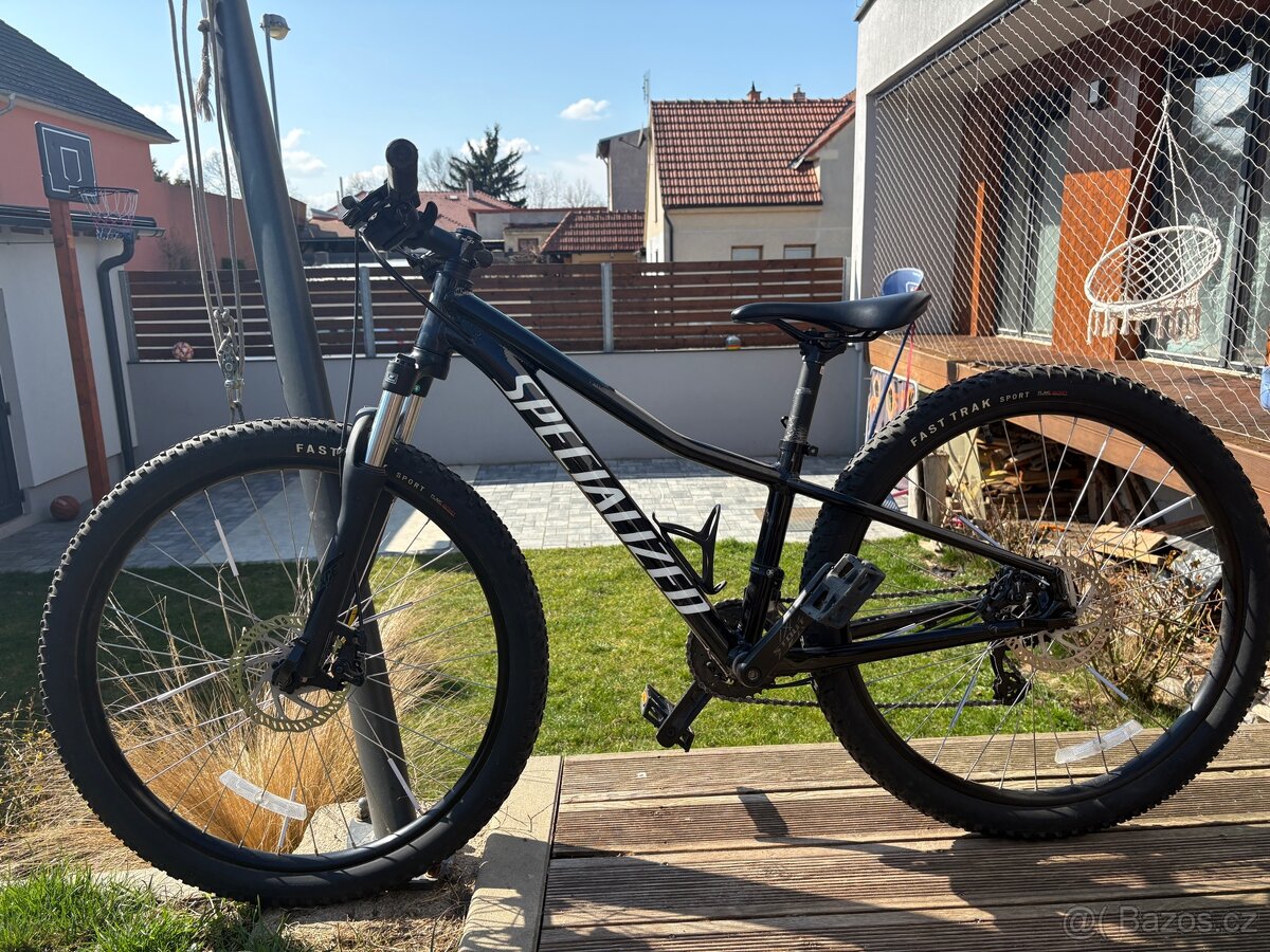 Kolo SPECIALIZED 2022 Rockhopper 26 - 9