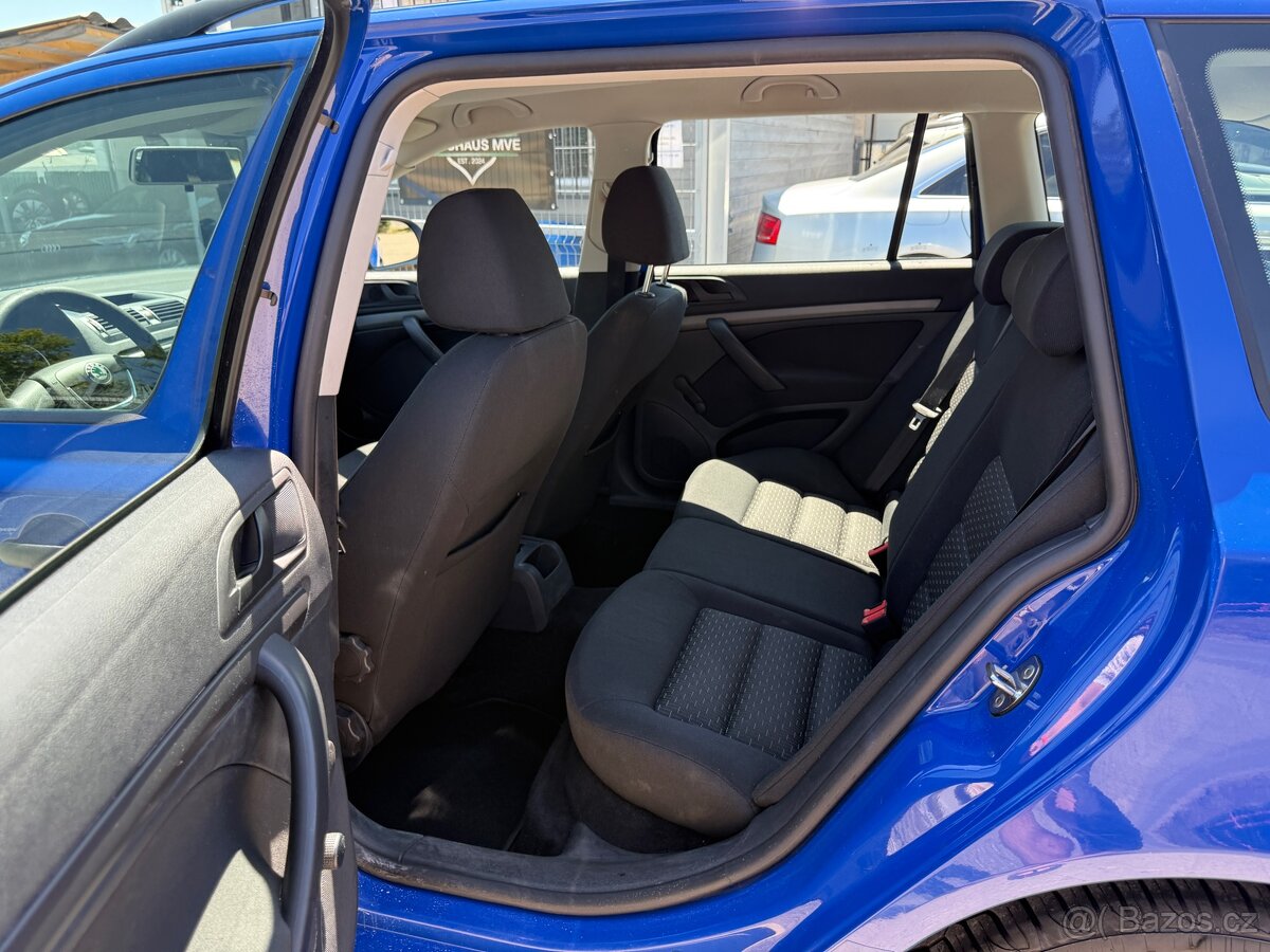 Škoda Octavia 2 combi 1.6 benzin - 9