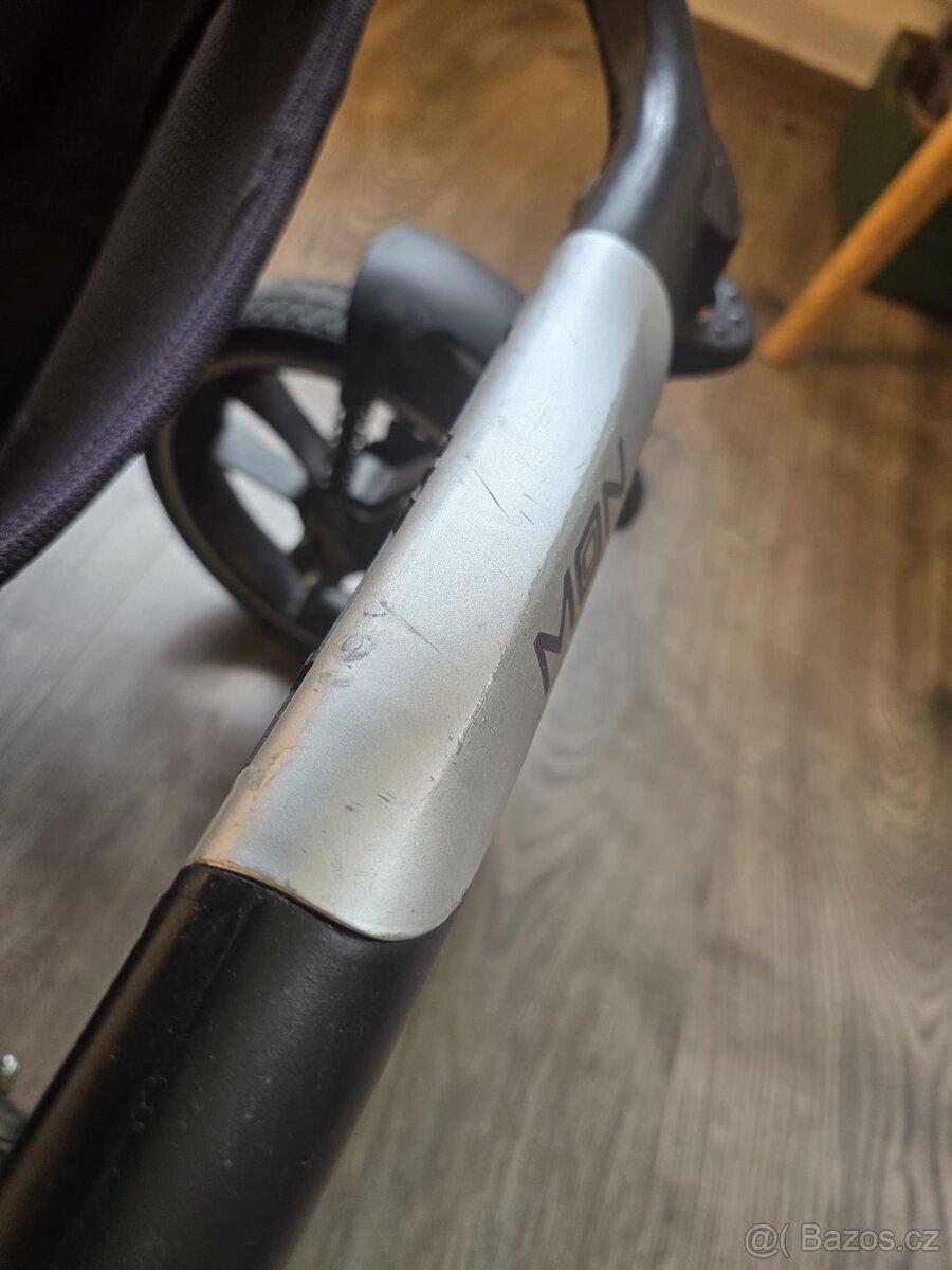 Kočárek Nuova moon + pláštěnka - 9