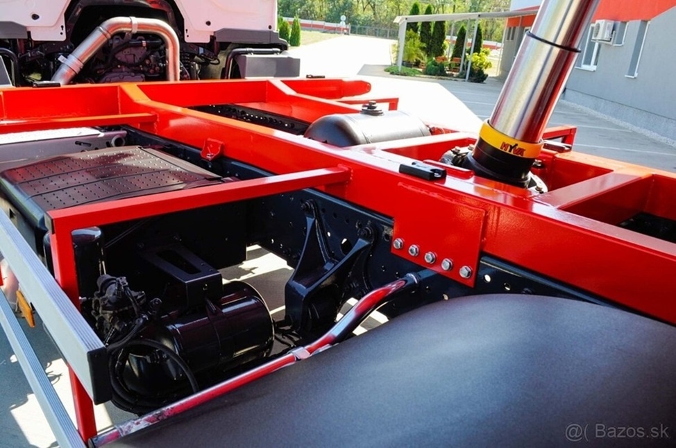 MERCEDES AXOR 1824 TŘÍSTRANNÝ S3 SKLÁPĚČ - VYKLÁPĚČ EURO4 - 9