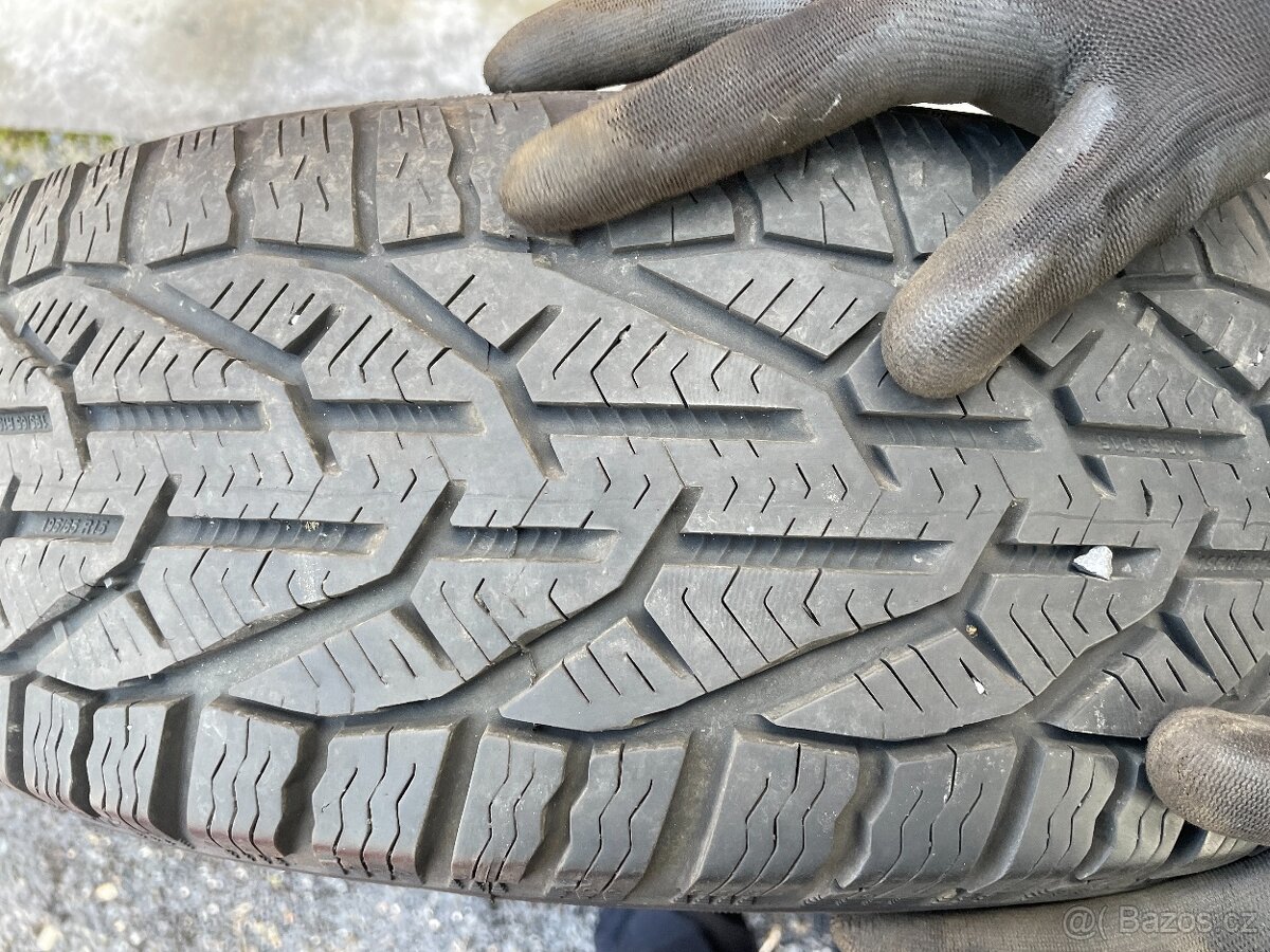 Zimní sada kol - 195/65 R15 Sebring - 5x112 - Škoda - 9