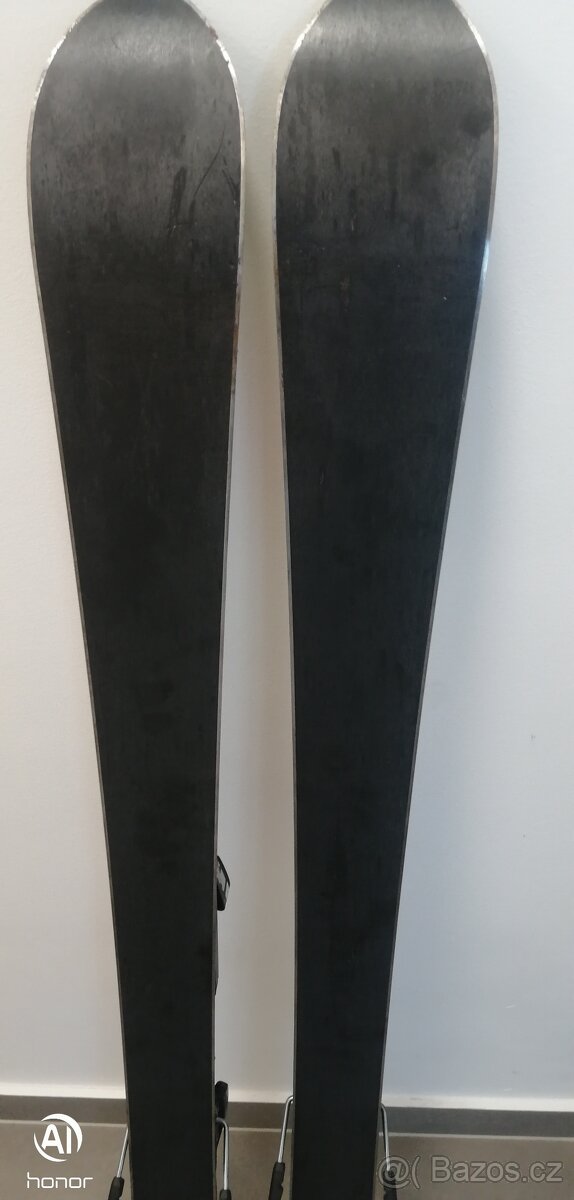 Prodám dětské lyže Head +lyžáky Technica - 9