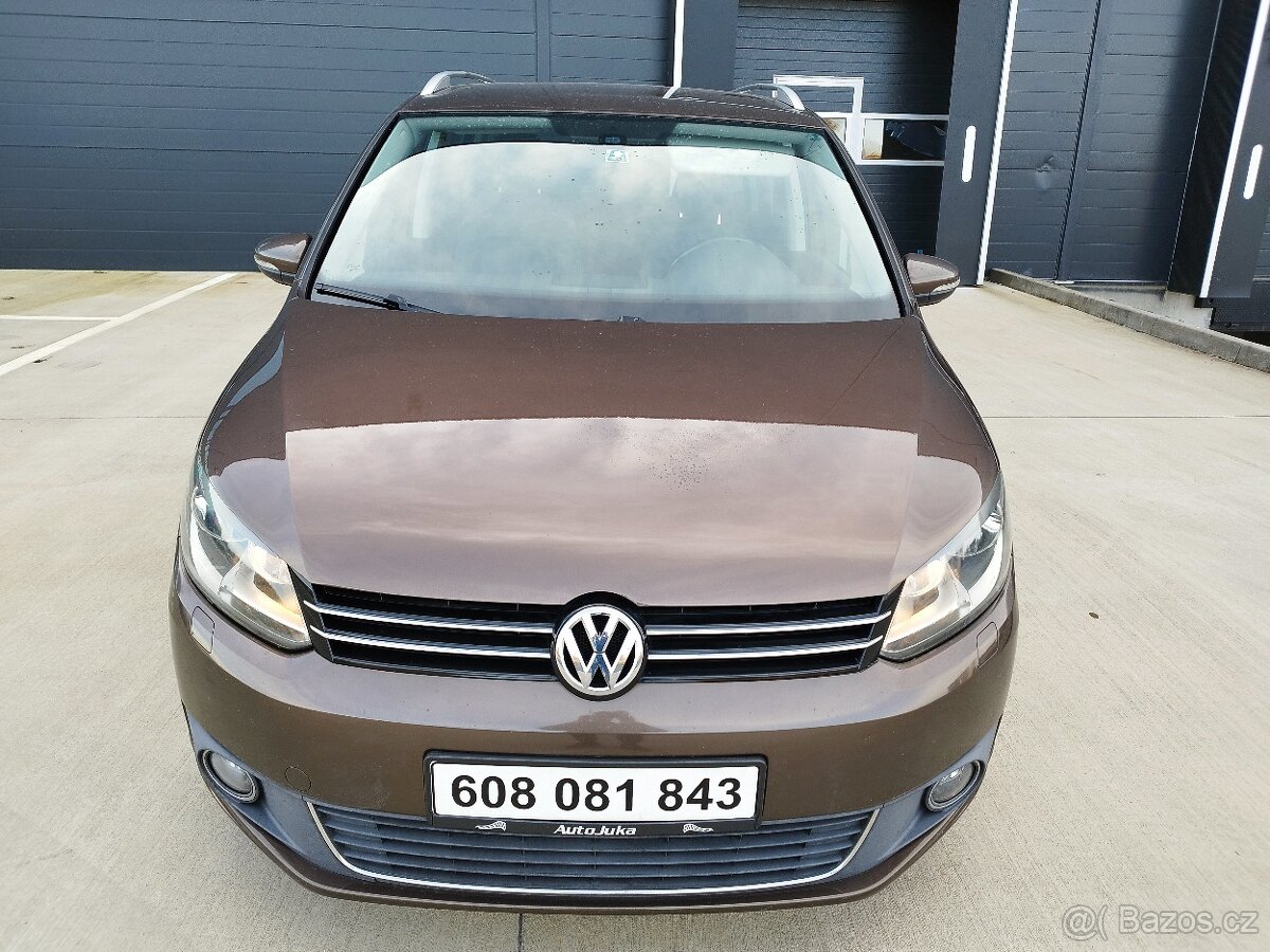 VW TOURAN 2.0TDI, 103KW, SERVISNÍ KNIHA - 9