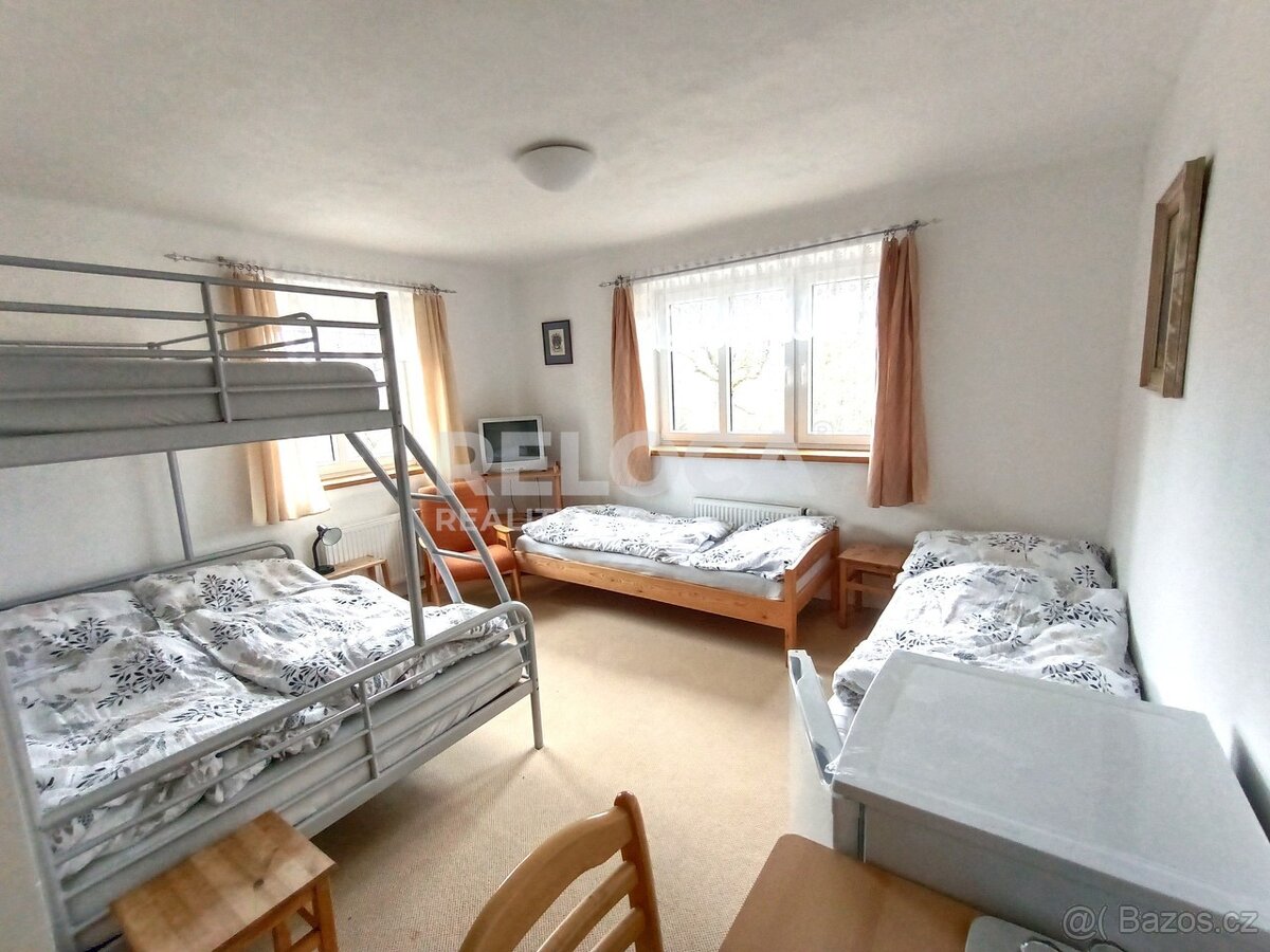 RD 7+1, 210m2, pozemek 1828m2, Lipno - Nová Pec - 9