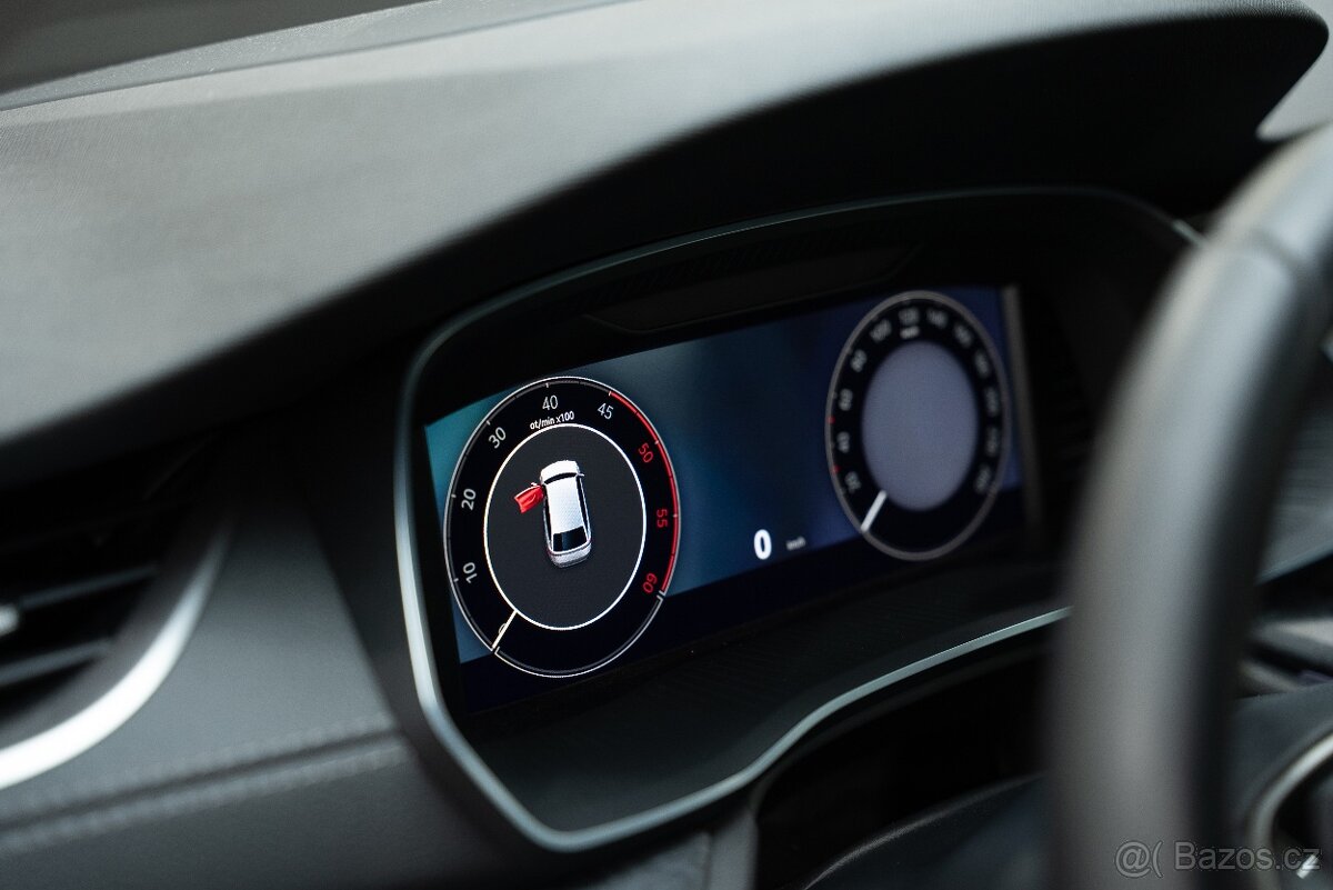 Škoda Octavia IV 2.0 TDI First Edition Ultimate - 9